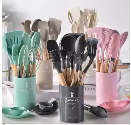 Conjunto de Utensílios em Potes